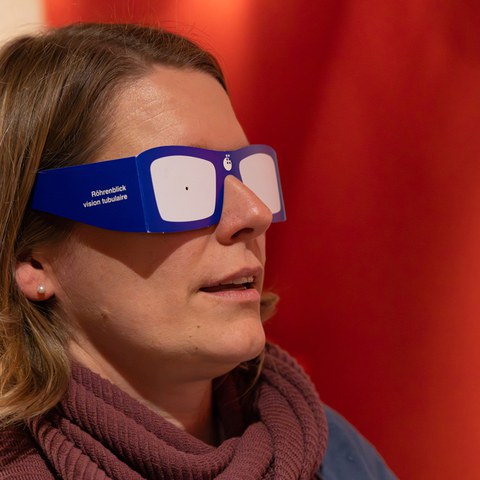 Esther Roth auf akustischer Entdeckungsreise. Vergrösserte Ansicht