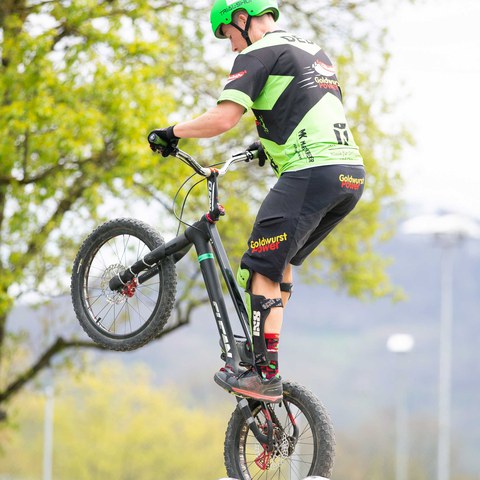 Debi Studer präsentierte eine eindrückliche Trailshow. Vergrösserte Ansicht