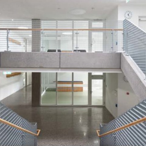 Treppenhaus (c) Roman Weyeneth. Vergrösserte Ansicht