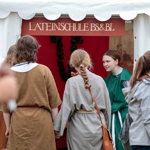 Blick in die Lateinschule Foto: Susanne Schenker. Vergrösserte Ansicht