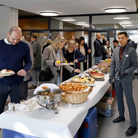 Apéro.jpg. Vergrösserte Ansicht